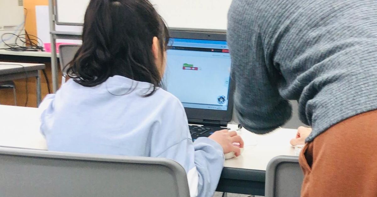 【小2が体験】QUREO（キュレオ）の評判と口コミ！料金や授業内容を徹底解説 | コドログ